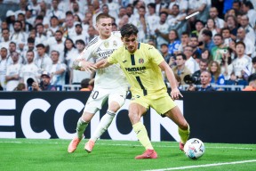 lol下载-关于重磅！皇家马德里门线救险巴塞罗那围绕亚冠回应争议，内马尔在皇家马德里比赛中高光表现的信息