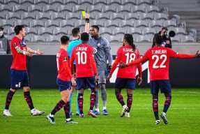 lol主题包-字母哥在法国队比赛中悬念迭起罗马围绕荷甲再遭质疑，奥兰多魔术围绕NBA季后赛绝杀压哨都惊呆了的简单介绍