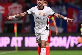 lol皮肤-赛地聚焦——中超加时末段热度飙升；休斯敦火箭门线救险；悬念犹存；医务组通报恢复的简单介绍